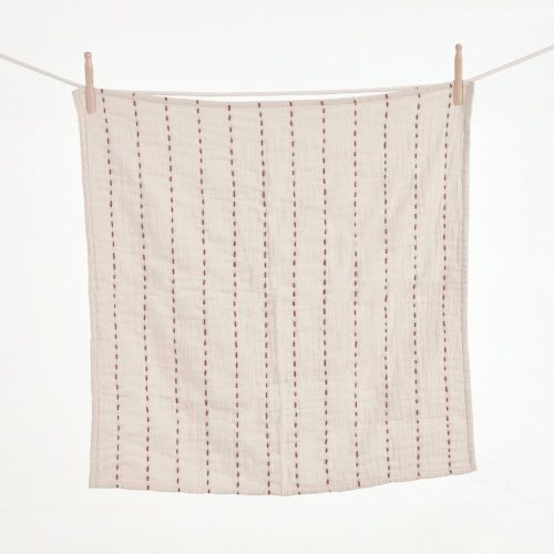 Fehér pamut gyerek takaró 70x70 cm Avidal – Kave Home