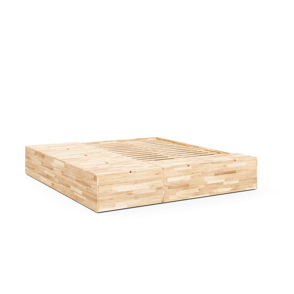 Natúr színű borovi fenyő ágyneműtartós franciaágy ágyráccsal 140x200 cm Basement Bed – Karup Design