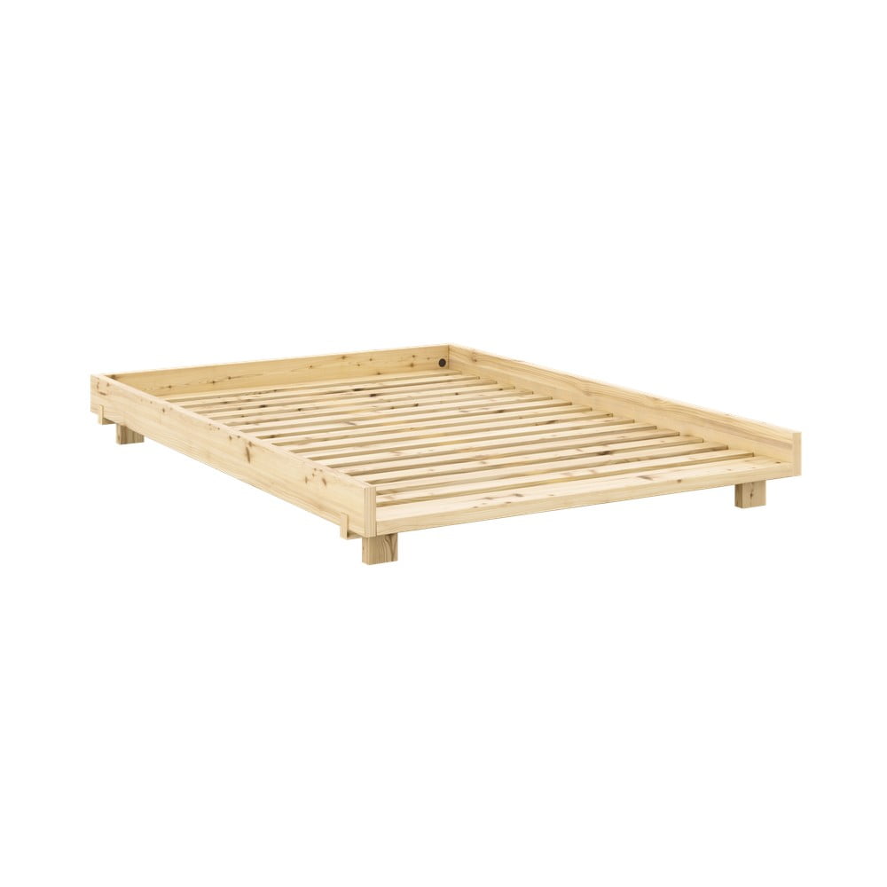 Natúr színű borovi fenyő franciaágy ágyráccsal 160x200 cm Social Bed – Karup Design