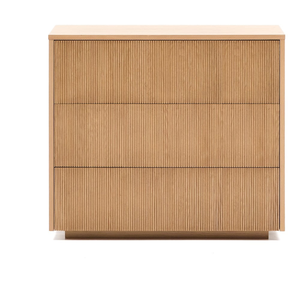 Natúr színű komód tölgyfa dekorral 90x79x50 cm Helvine – Kave Home