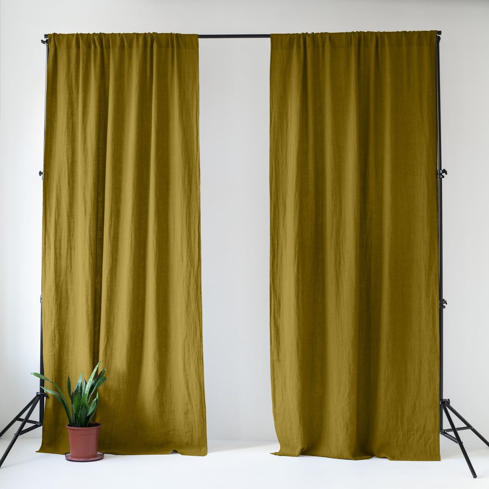 Okkersárgás-zöld len függöny 140x200 cm Moss Green – Linen Tales