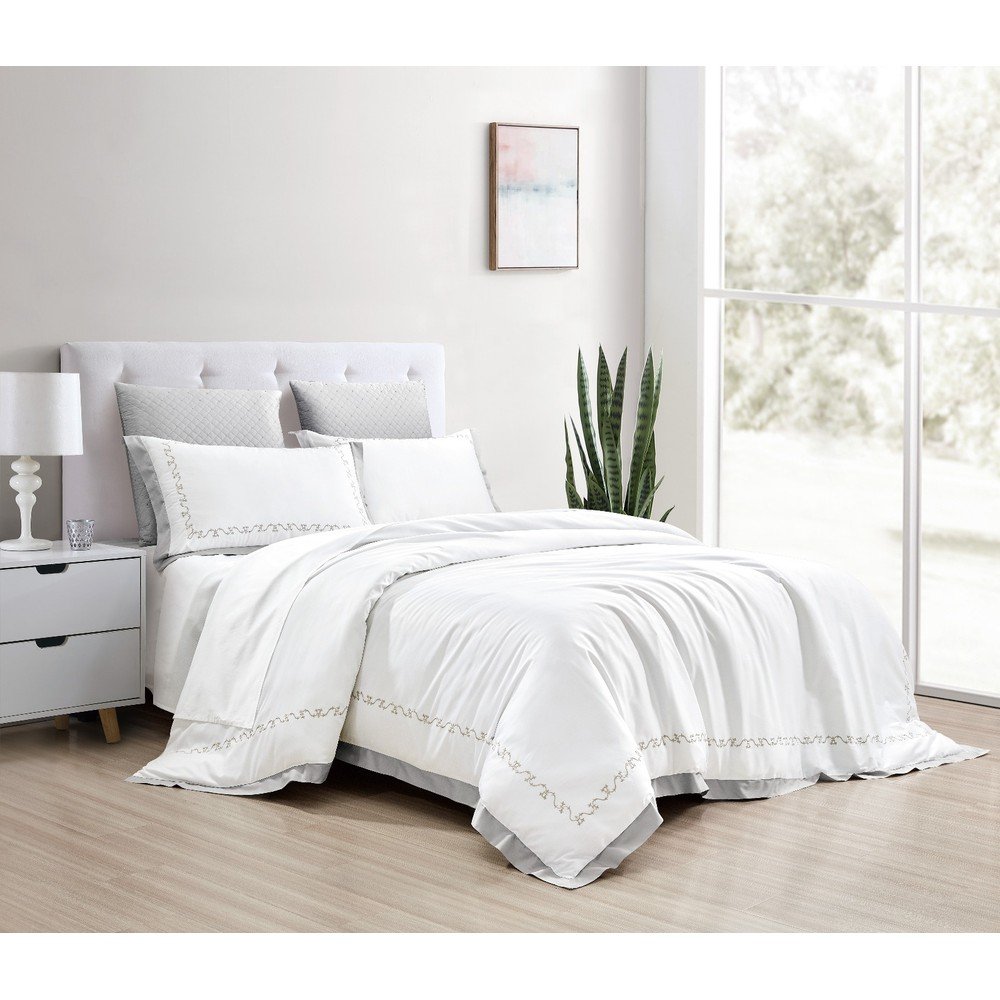 Fehér hatrészes  egyszemélyes pamut-szatén ágyneműhuzat lepedővel 140x200 cm Diana – Mila Home Luxury