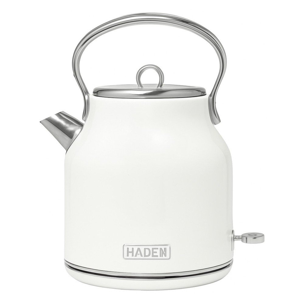 Fehér vízforraló 1